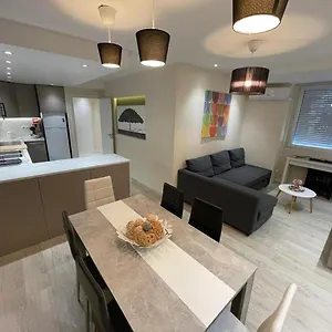 Apartamento Acolhedor Na Amadora